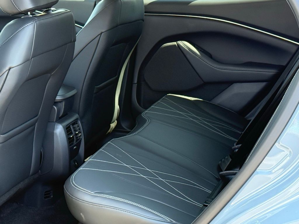 2025 Ford Mustang Mach-E Select photo 7