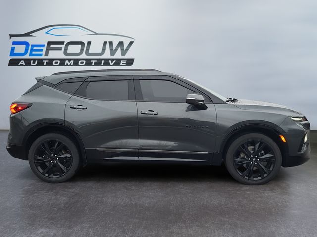 2020 Chevrolet Blazer RS photo 2