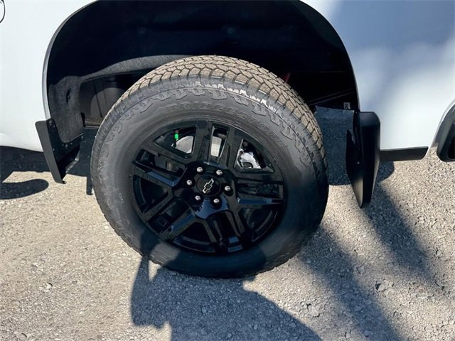 2026 Chevrolet Silverado 1500 Custom Trail Boss photo 4