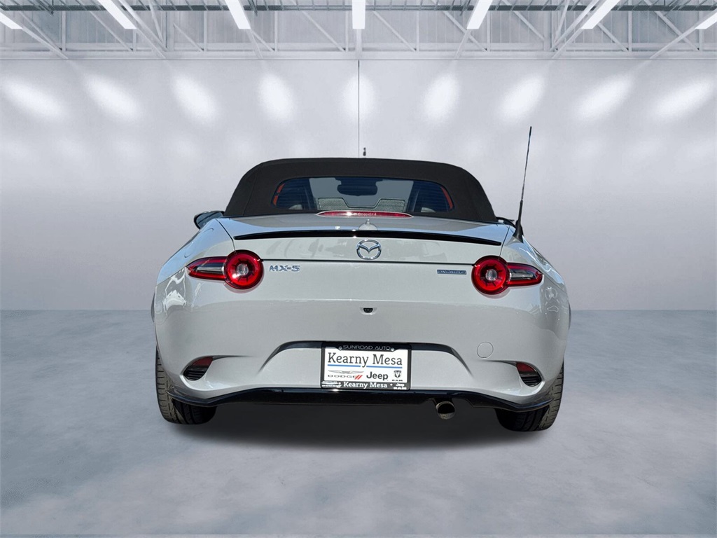 2024 Mazda MX-5 Miata Miata photo 5