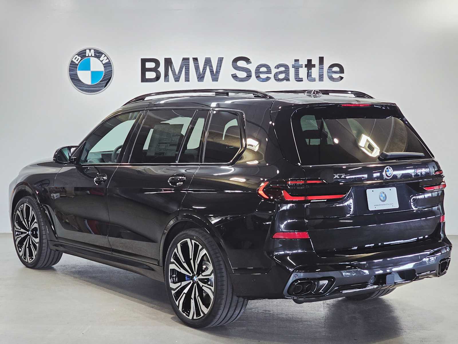 2026 Bmw X7 M60i photo 4