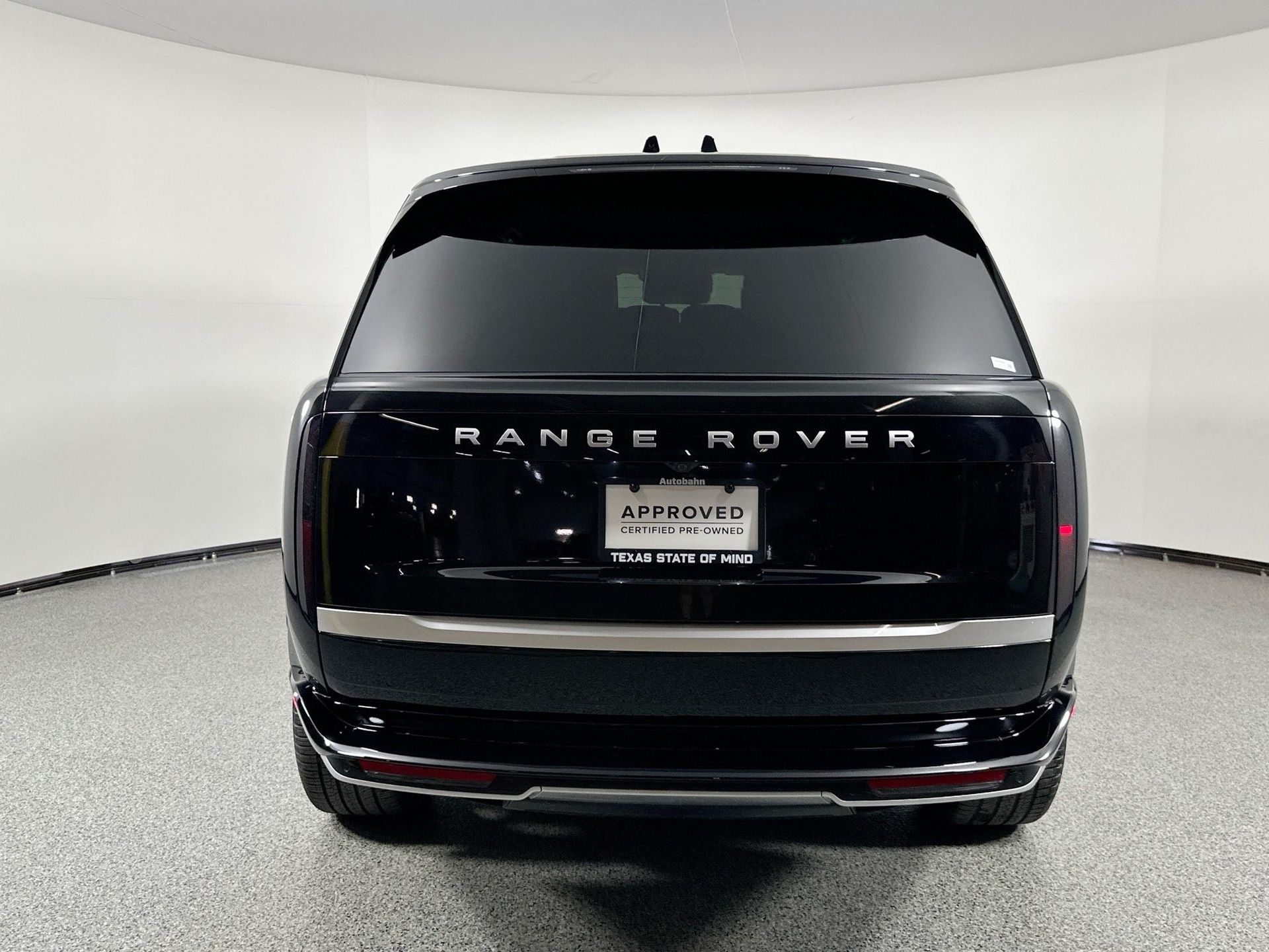 2024 Land Rover Range Rover Autobiography photo 4