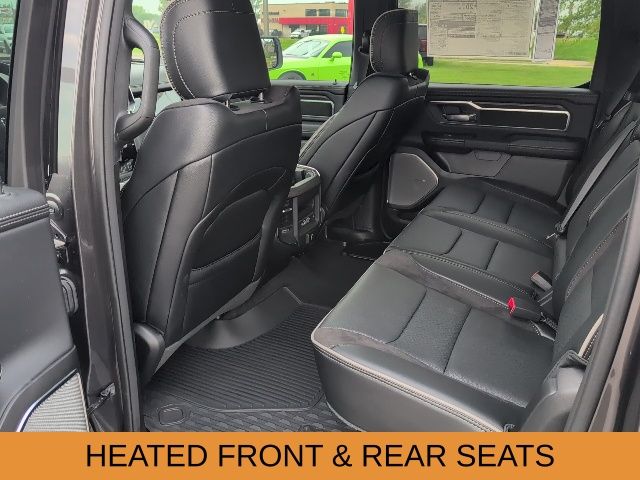 2026 Ram 1500 Laramie photo 4