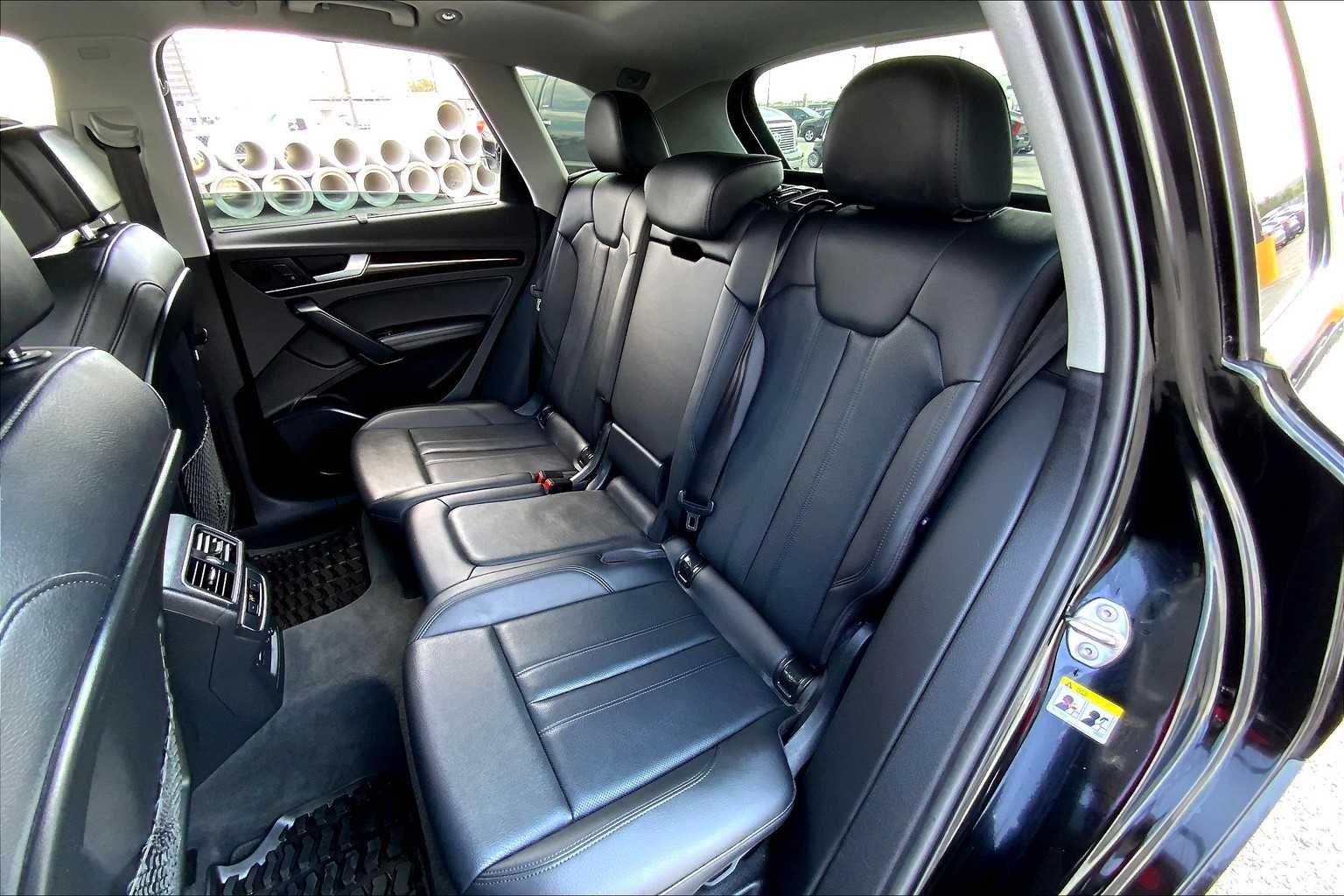 2019 Audi Q5 Premium Plus photo 17