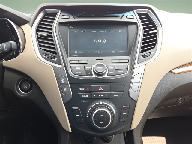 2014 Hyundai Santa Fe Sport 2.0T photo 29