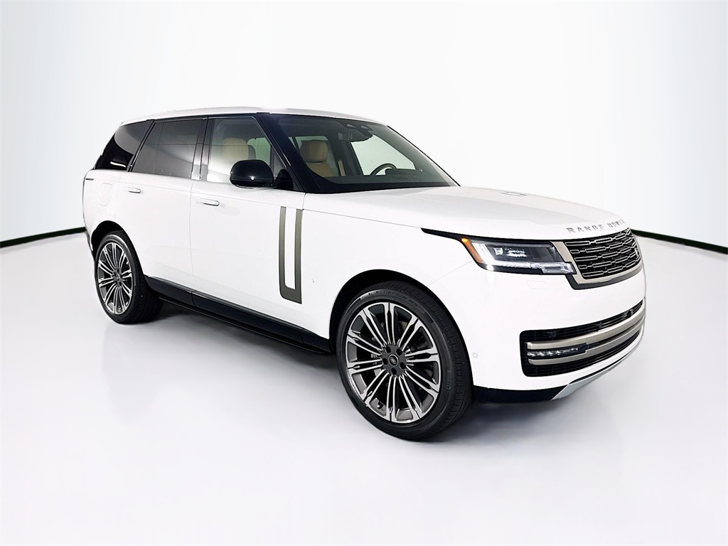 2025 Land Rover Range Rover SE photo 2