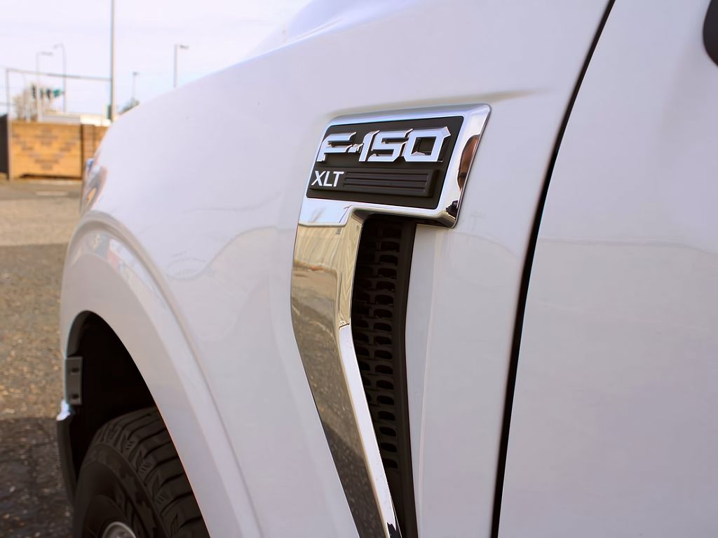 2023 Ford F-150 XLT photo 33