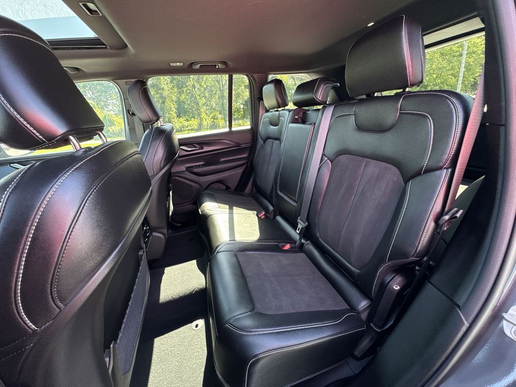2024 Jeep Grand Cherokee Altitude X photo 24