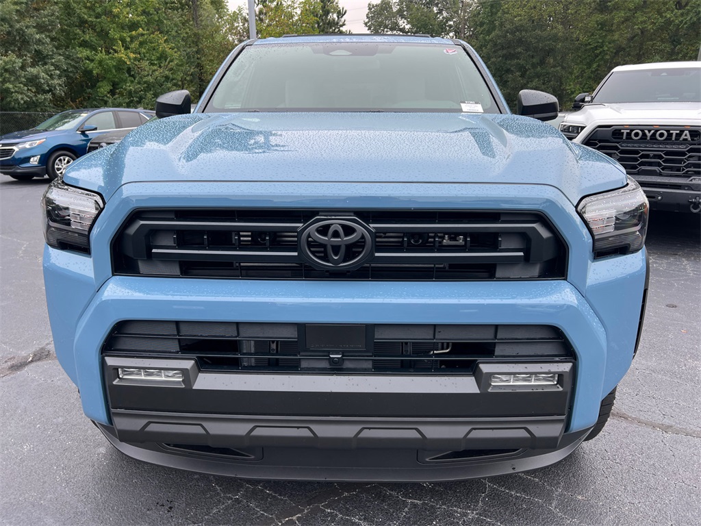 2025 Toyota 4Runner SR5 photo 8