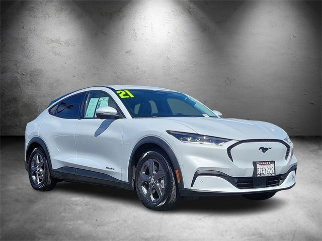 2021 Ford Mustang Mach-E Select photo 3