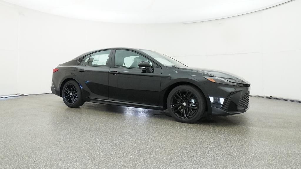 2025 Toyota Camry SE photo 28