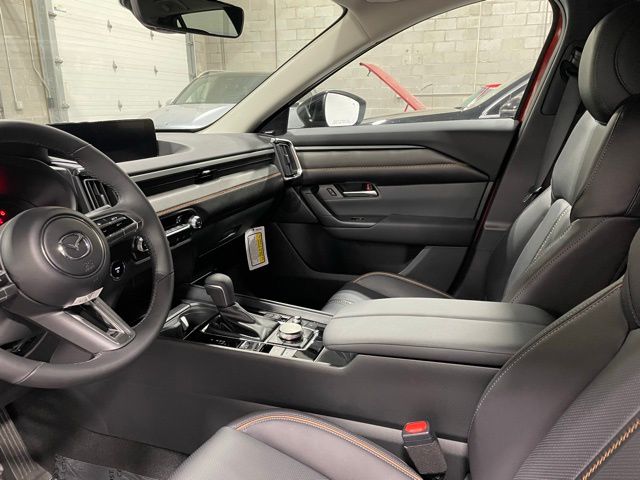 2025 Mazda CX-50 Premium Plus photo 9