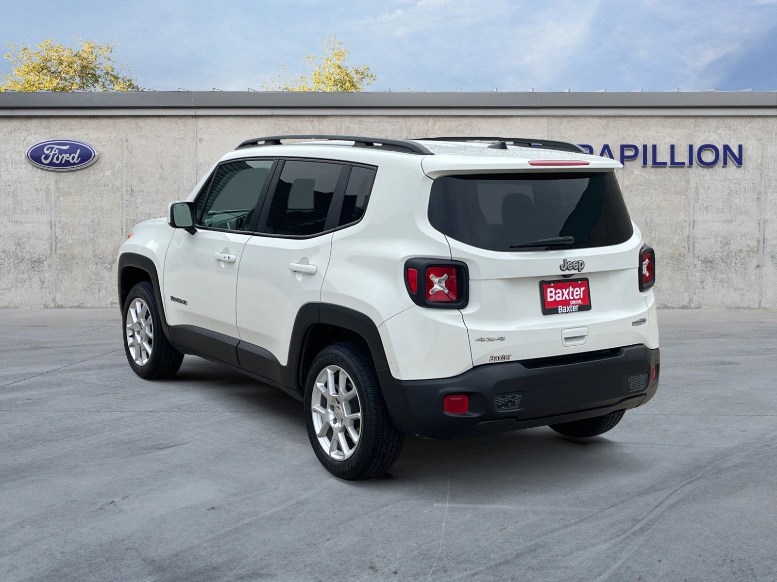 2021 Jeep Renegade Latitude photo 2