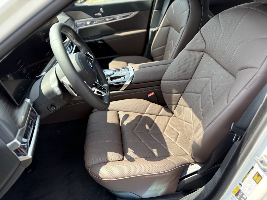 2025 Bmw i7 xDrive60 photo 14