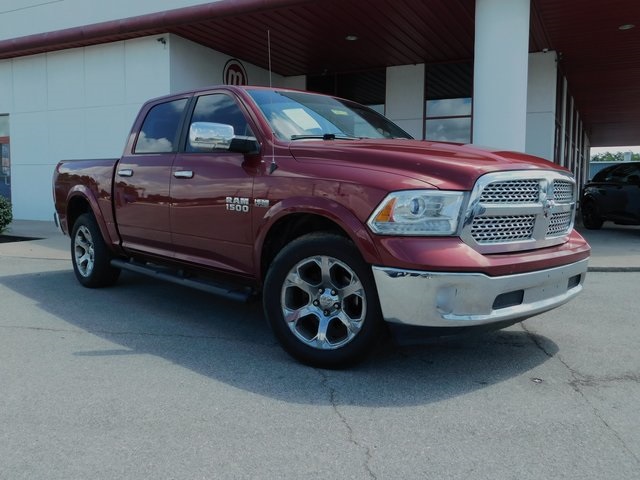Used 2015 RAM Ram 1500 Pickup Laramie with VIN 1C6RR7NT8FS625789 for sale in Crittenden, KY
