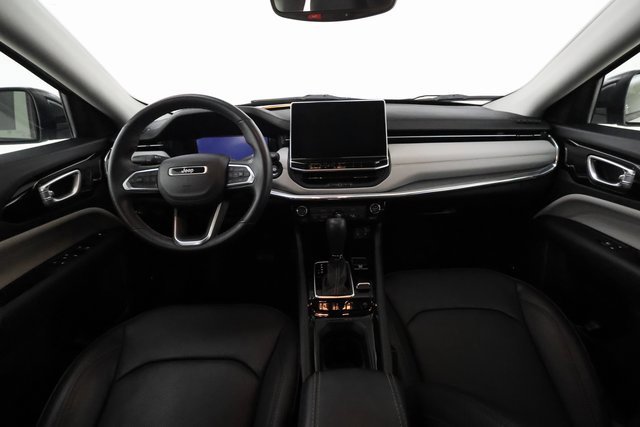 2022 Jeep Compass Limited photo 4