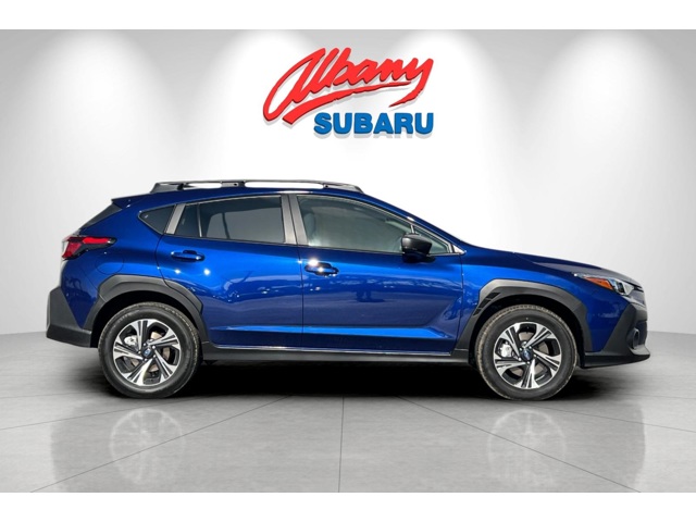 2025 Subaru Crosstrek Premium photo 3