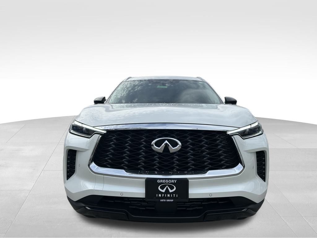 2025 Infiniti QX60 Luxe AWD photo 2