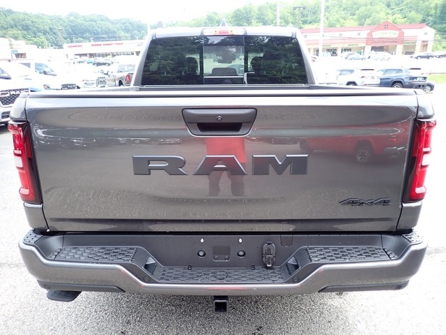 2025 Ram 1500 Tradesman photo 4