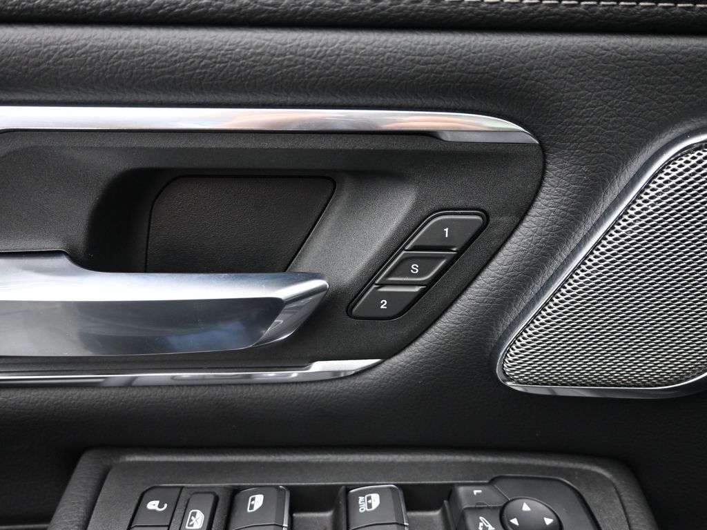 2026 Ram 1500 Laramie photo 11