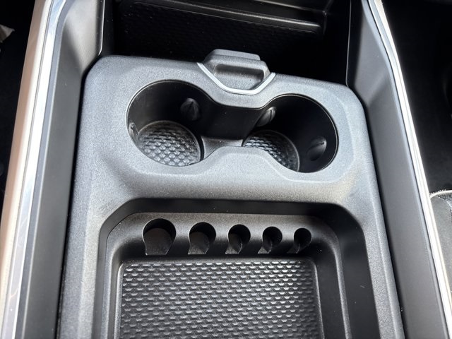 2022 Ram 3500 Laramie photo 39
