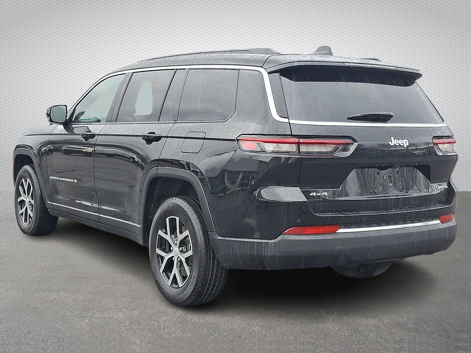2024 Jeep Grand Cherokee Limited photo 4
