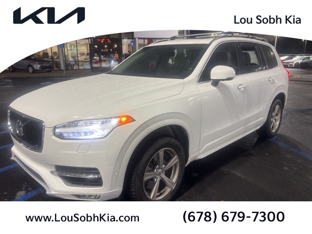 2017 Volvo XC90 Momentum