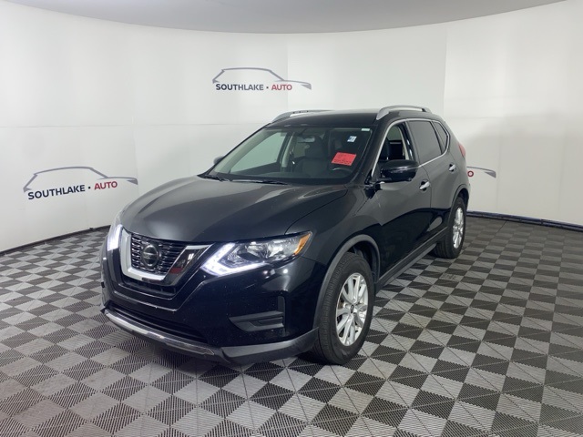 2018 Nissan Rogue SV photo 3