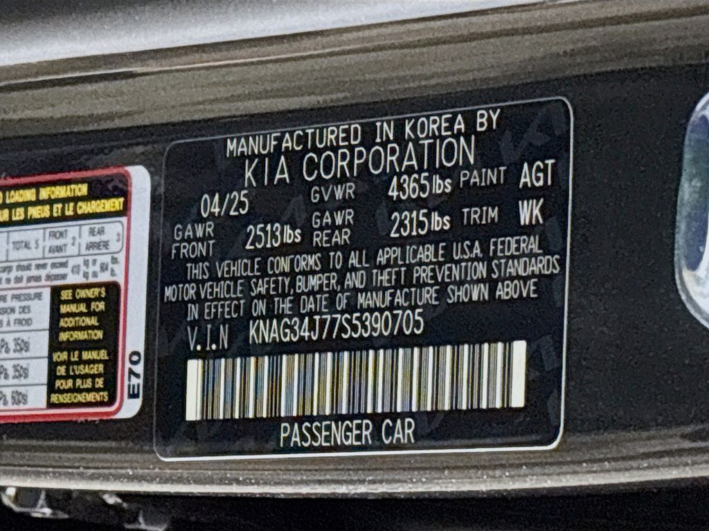 2025 Kia K5 EX photo 24