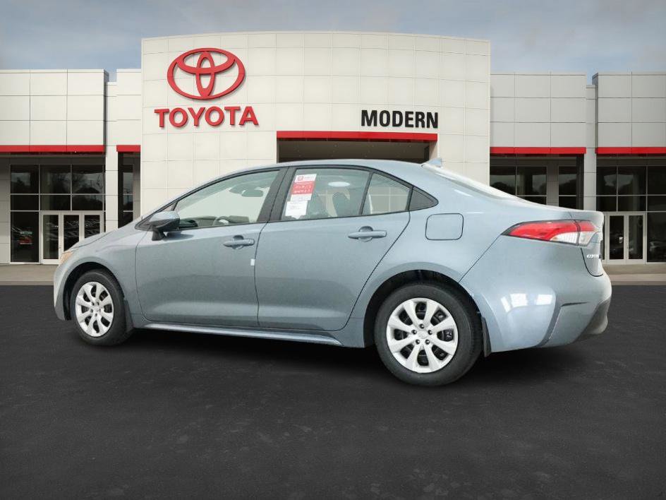 2026 Toyota Corolla LE photo 12