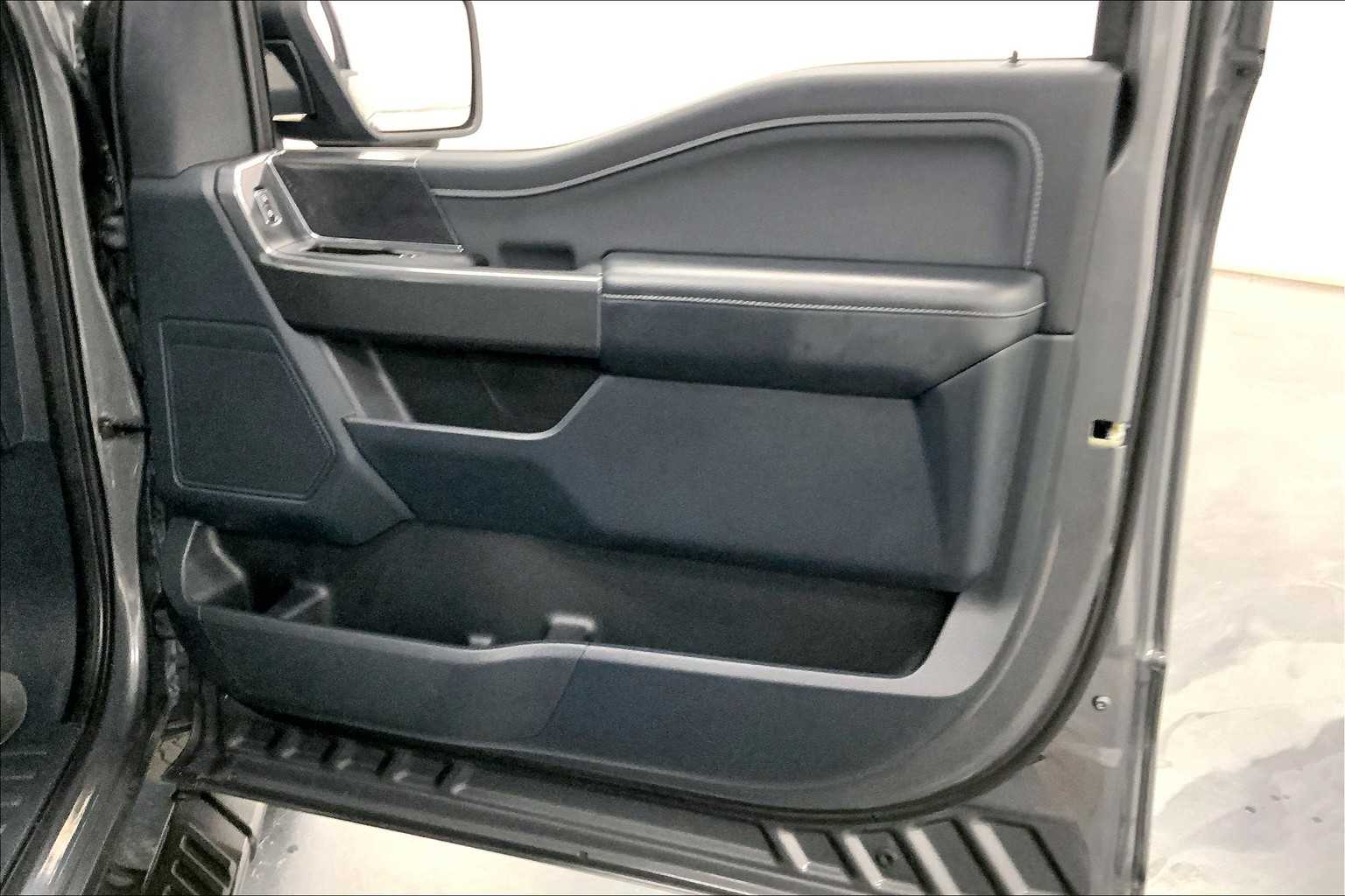 2022 Ford F-150 XLT photo 20
