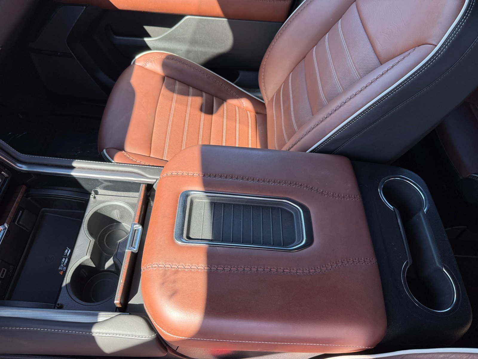 2023 Gmc Yukon Denali Ultimate photo 13