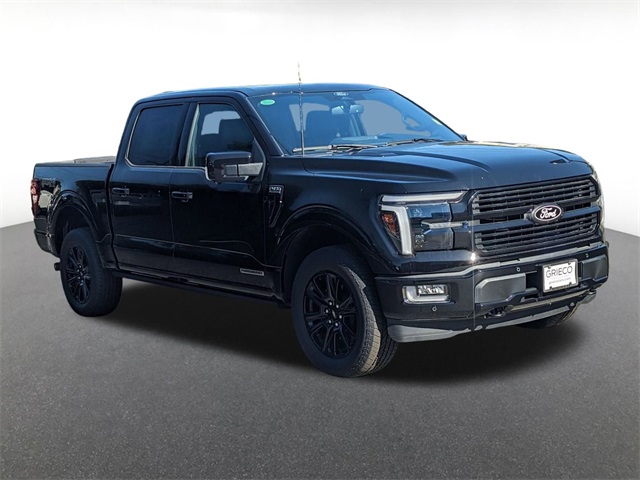 2025 Ford F-150 Platinum's photo