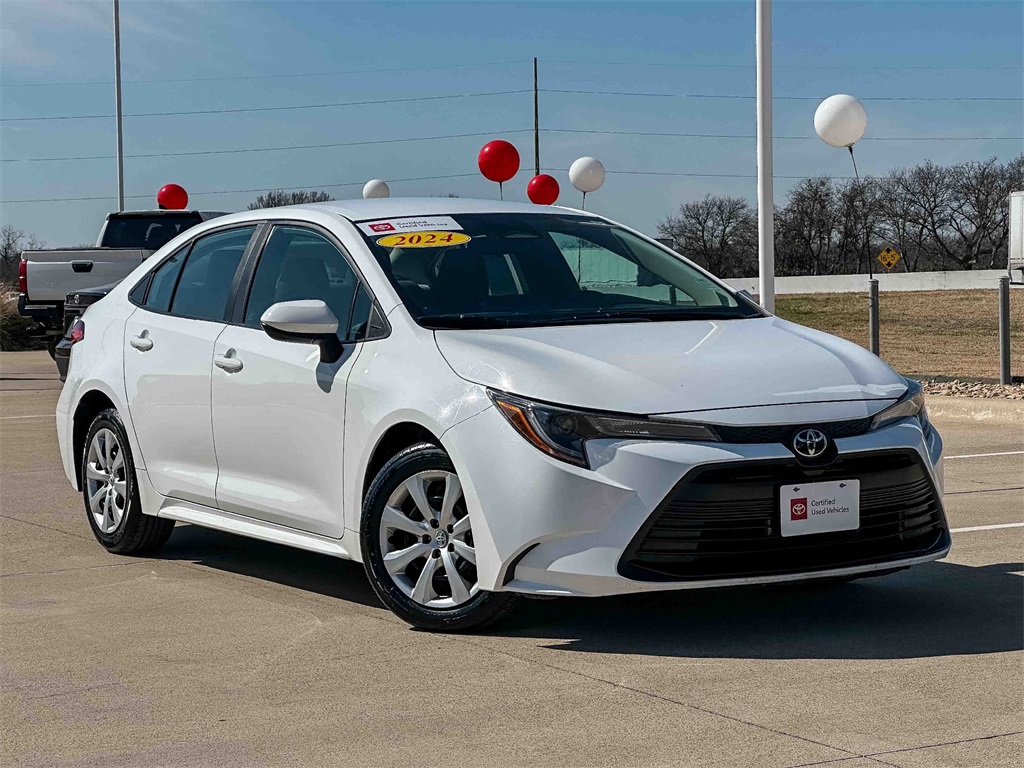 2024 Toyota Corolla LE