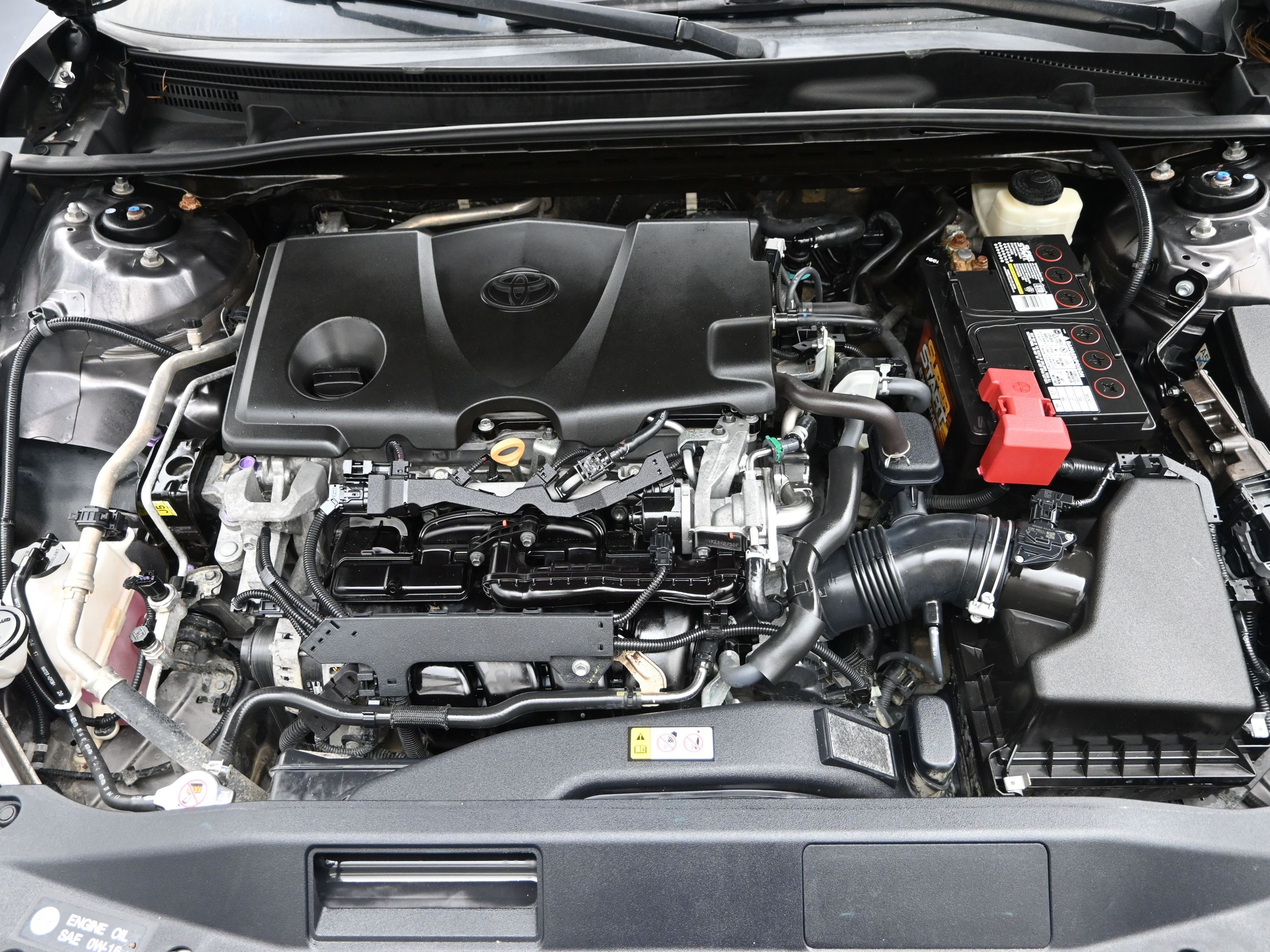 2018 Toyota Camry LE photo 13