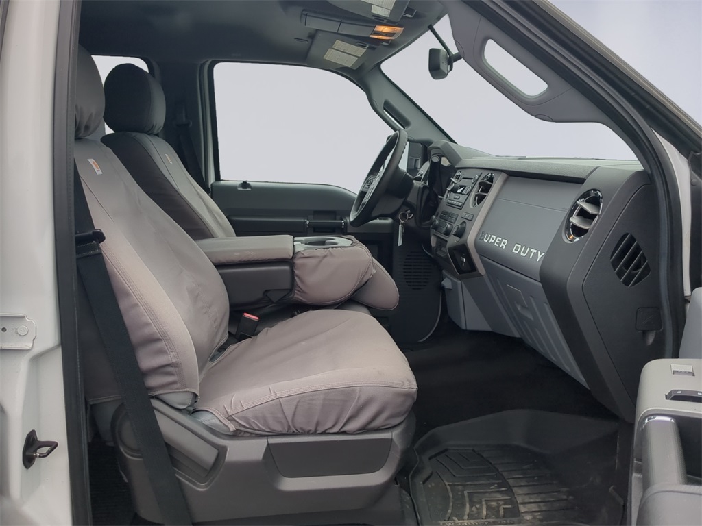 2016 Ford F-250 XLT photo 16