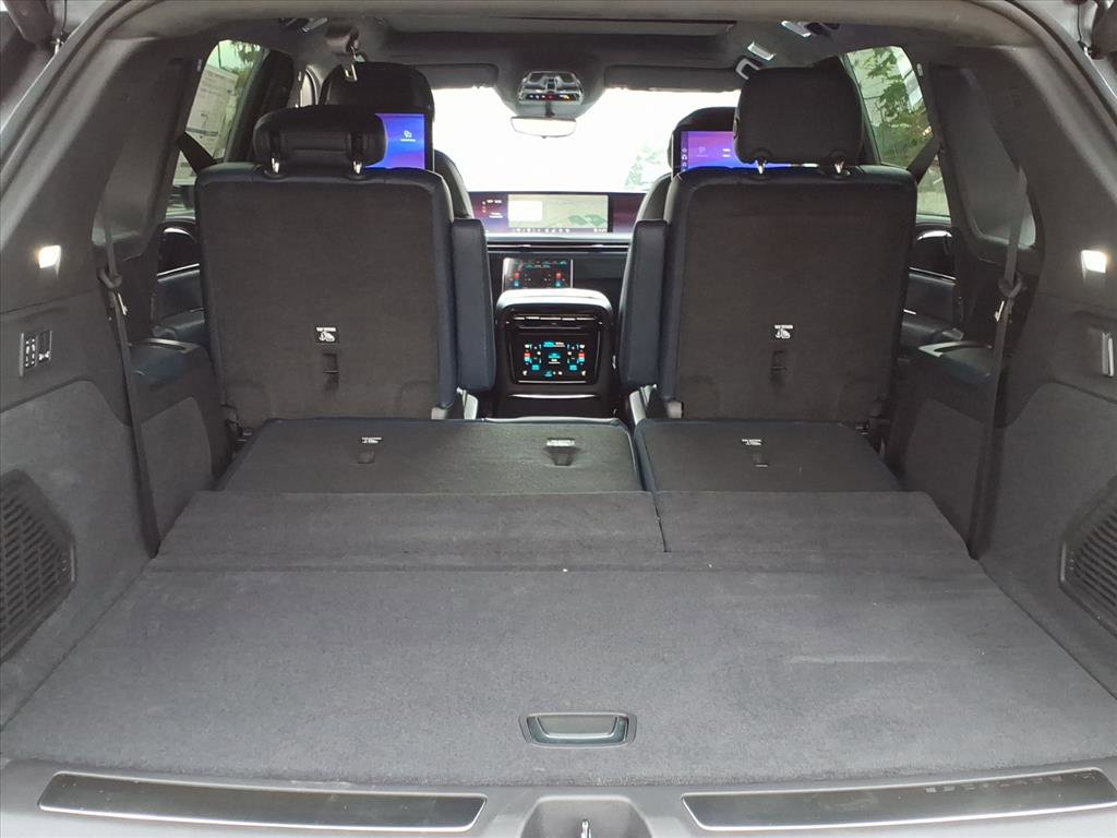 2026 Cadillac Escalade IQ Premium Sport photo 4