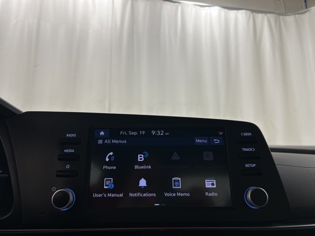 2023 Hyundai Elantra SEL photo 11