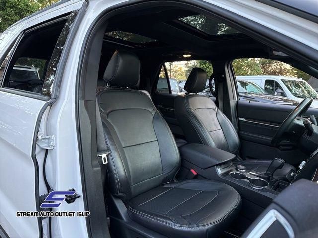 2019 Ford Explorer Limited photo 8
