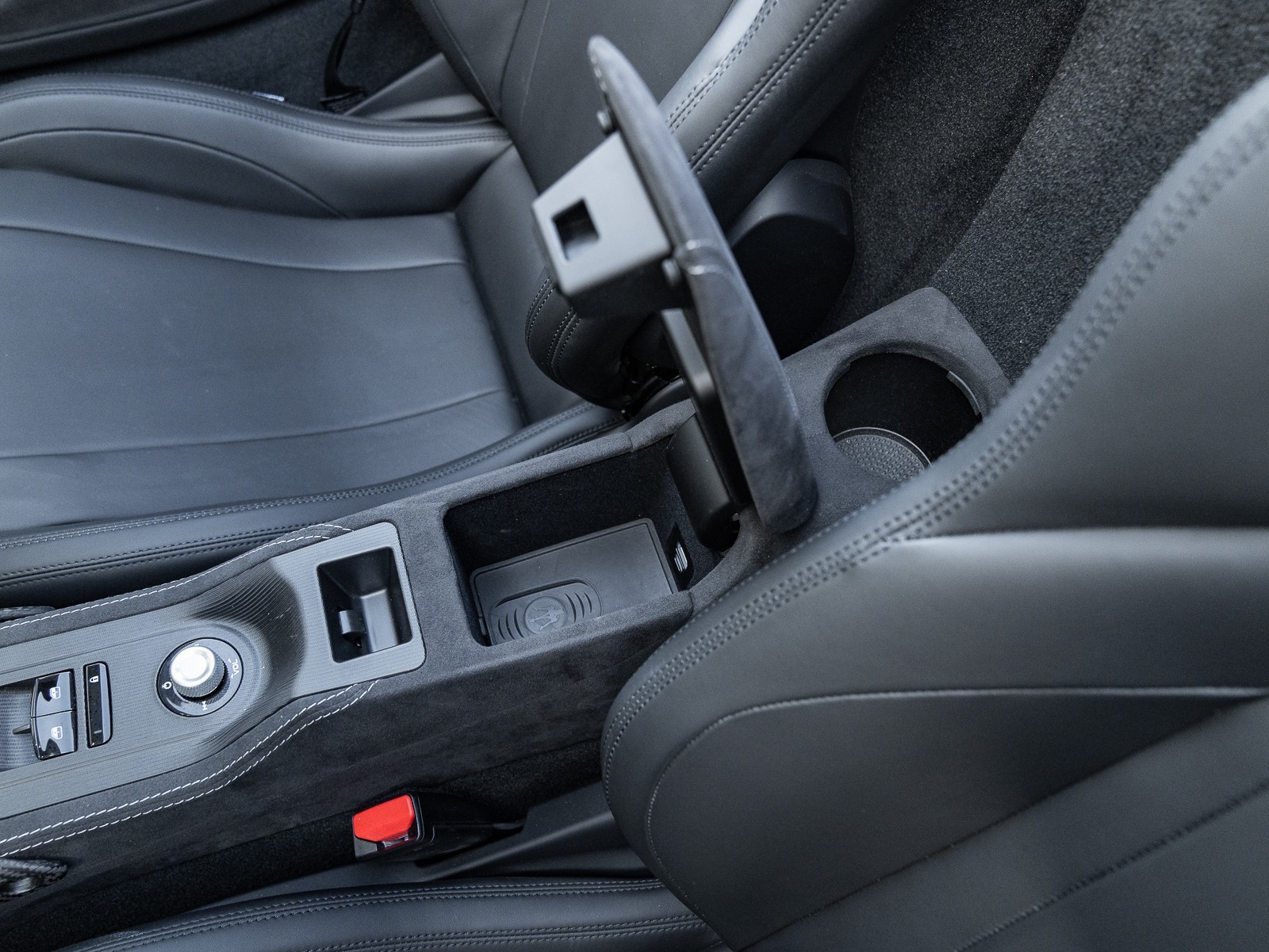 2023 Maserati MC20 Cielo photo 40