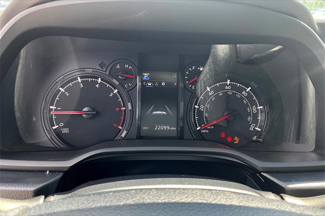 2023 Toyota 4Runner SR5 Premium 4WD photo 19