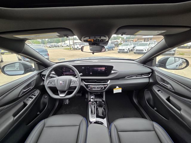 2025 Buick Envista ST photo 30