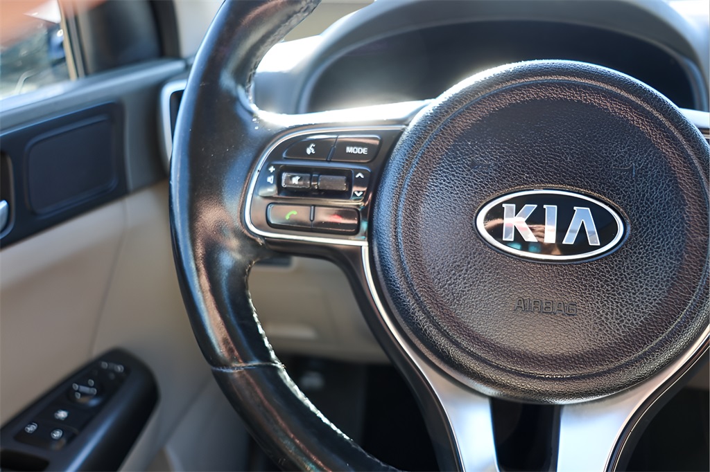 2017 Kia Sportage EX photo 11
