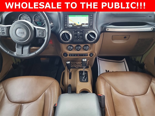 2013 Jeep Wrangler Unlimited Sahara photo 3