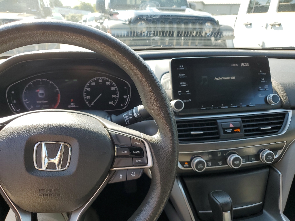 2019 Honda Accord LX 1.5T photo 6