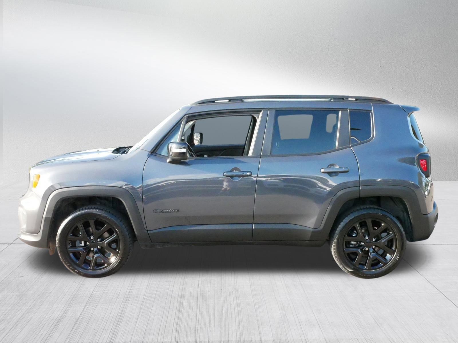 2023 Jeep Renegade Altitude photo 4