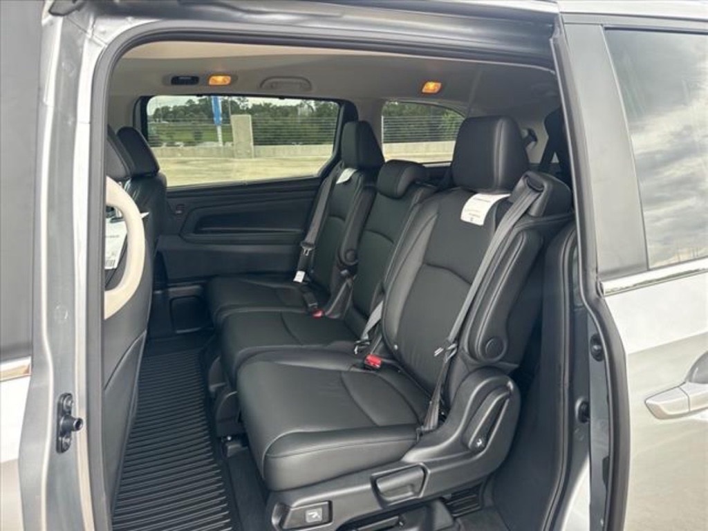 2026 Honda Odyssey EX-L photo 11