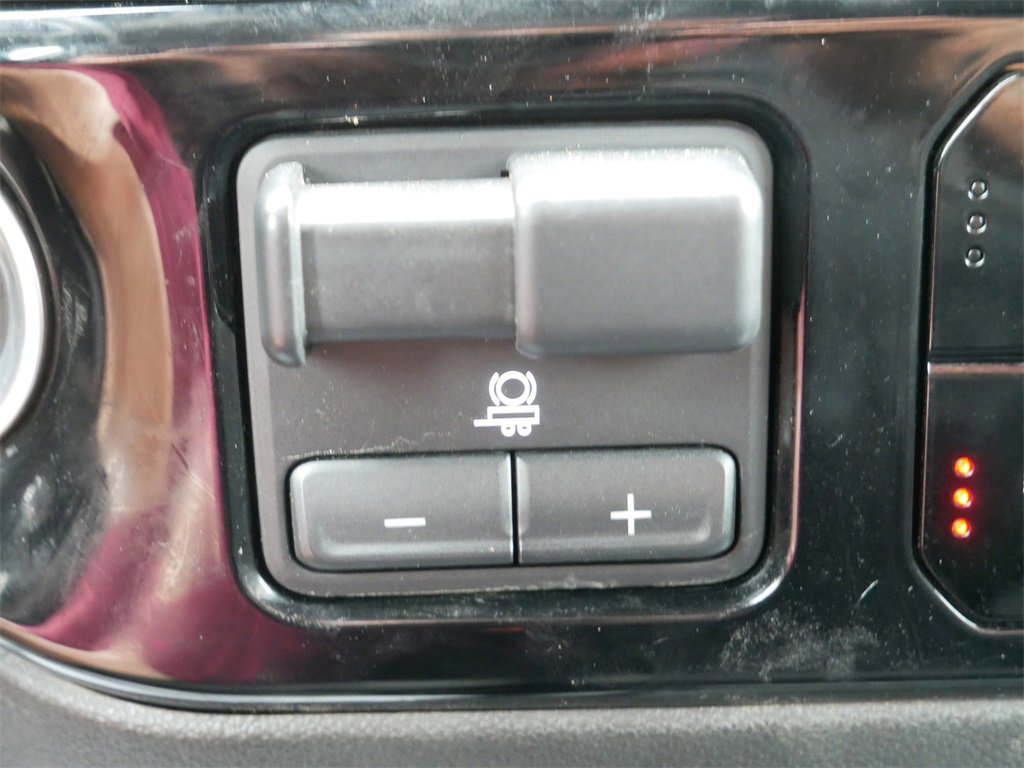 2024 Chevrolet Silverado 2500HD LT photo 27