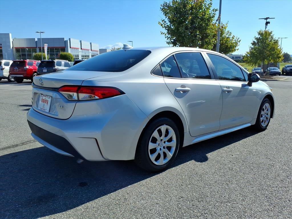 2020 Toyota Corolla LE photo 4