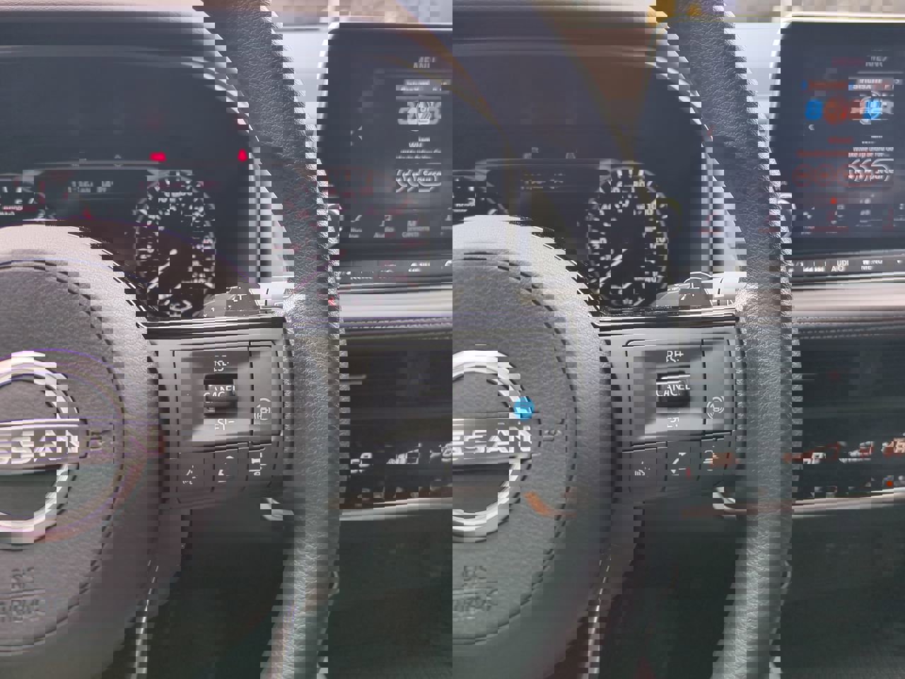 2023 Nissan Rogue SV photo 23